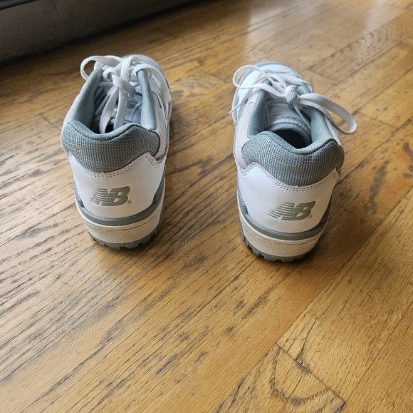 New Balance 550 - Picture 4 of 8